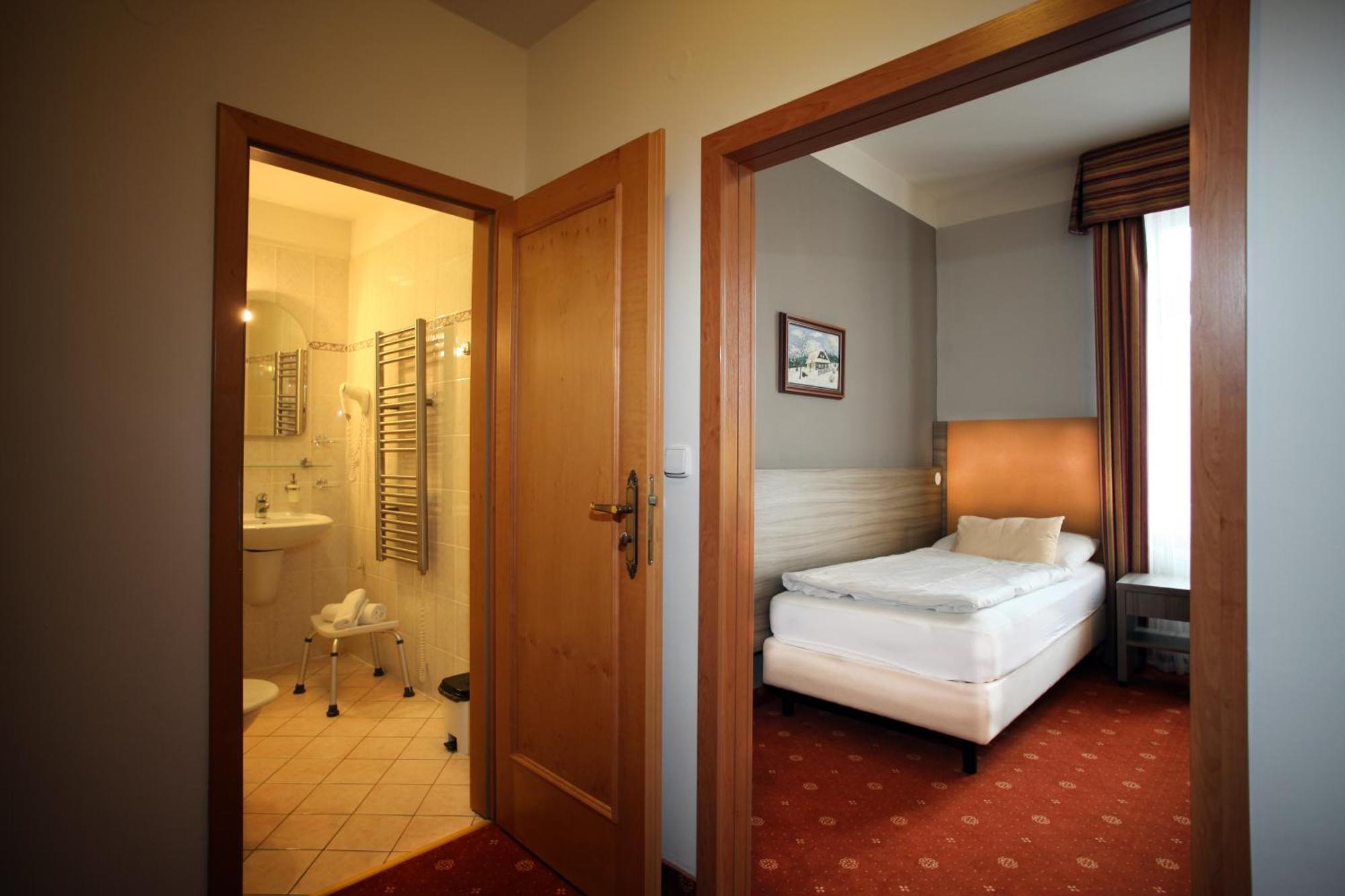 Hotel Paris Mariánské Lázně Екстериор снимка