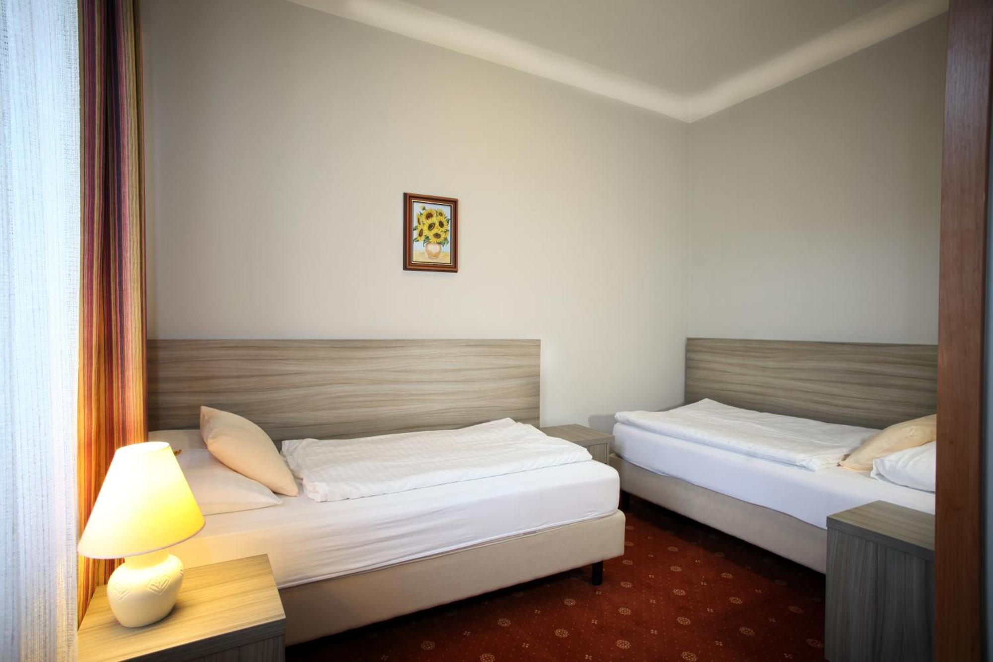Hotel Paris Mariánské Lázně Екстериор снимка